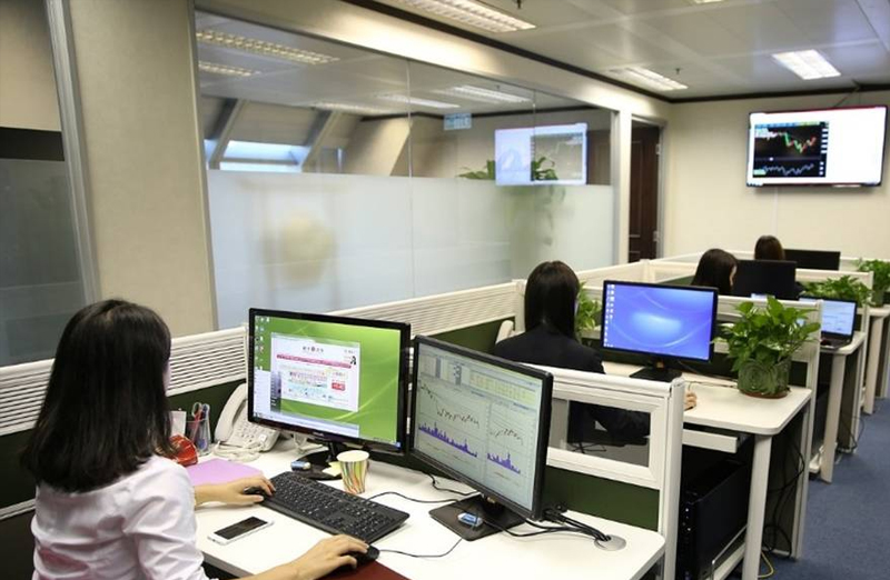 ADVANCE COMMUNICATIVE ENGLISH